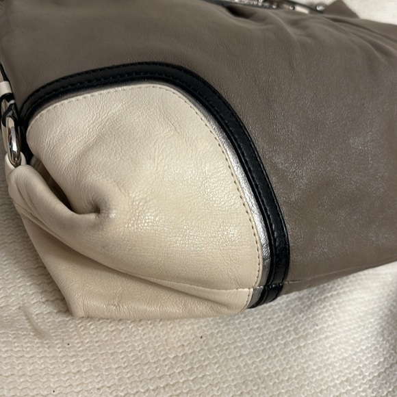 Coach Ashley Leather Handbag with Dustbag - Picture 4 of 16